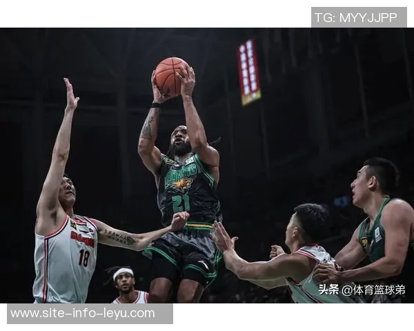 北控凭团队协作战胜辽宁迫切需要寻找新外援替换西伯恩