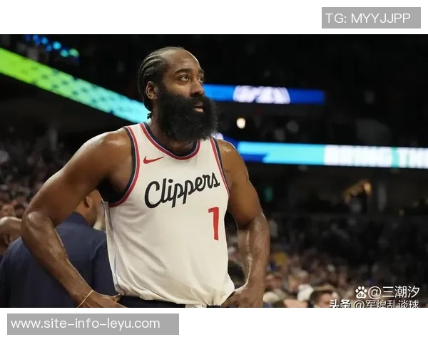 哈登荣登历史得分榜第九位阿迪官方祝贺他在巨人中更上一层楼